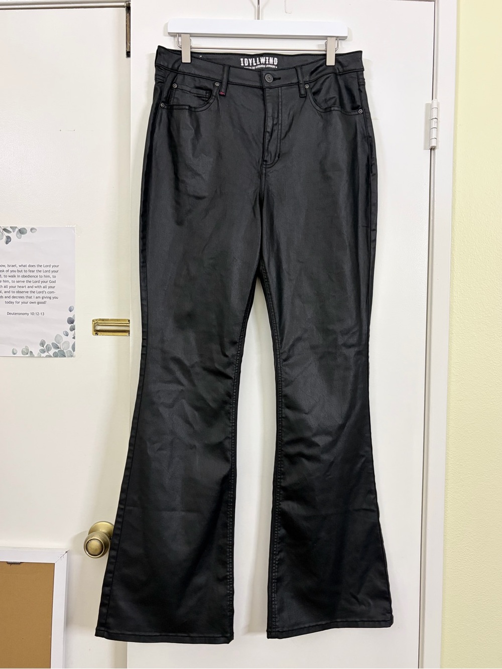 Idyllwind Miranda Lambert Black Lightweight Coated Flare Jeans 14W 34L